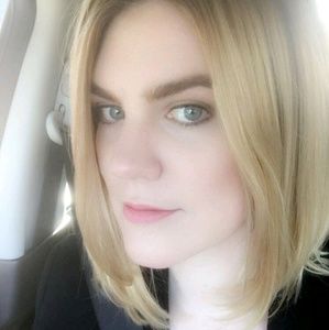 Meet your Posher, Lucy